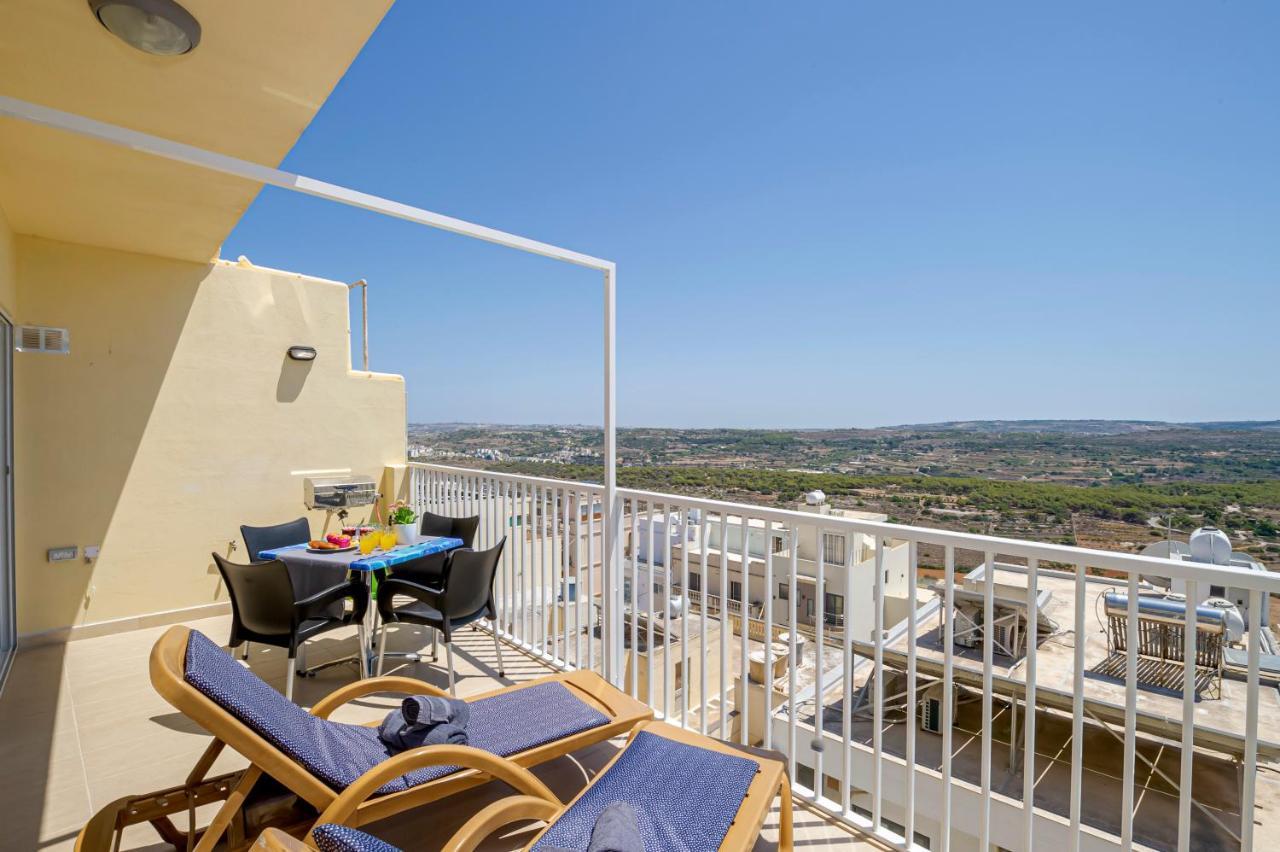 Summer Breeze Apartment With Terrace With Panoramic Views - By Getawaysmalta Mellieħa Exterior foto