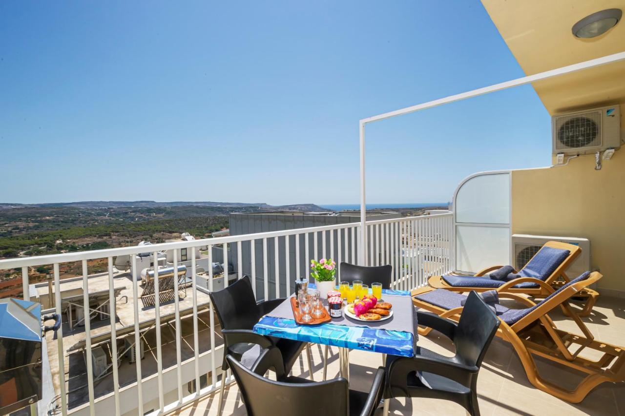 Summer Breeze Apartment With Terrace With Panoramic Views - By Getawaysmalta Mellieħa Exterior foto