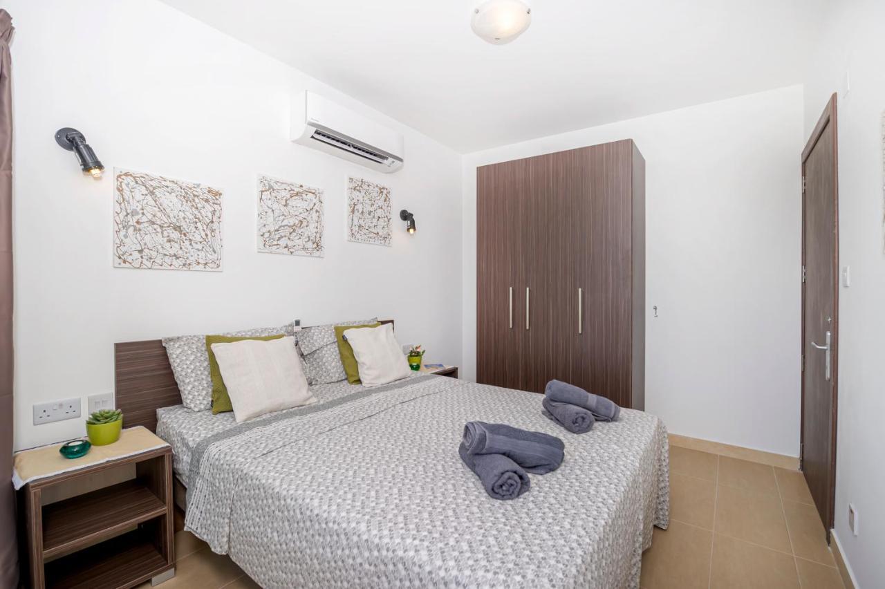 Summer Breeze Apartment With Terrace With Panoramic Views - By Getawaysmalta Mellieħa Exterior foto