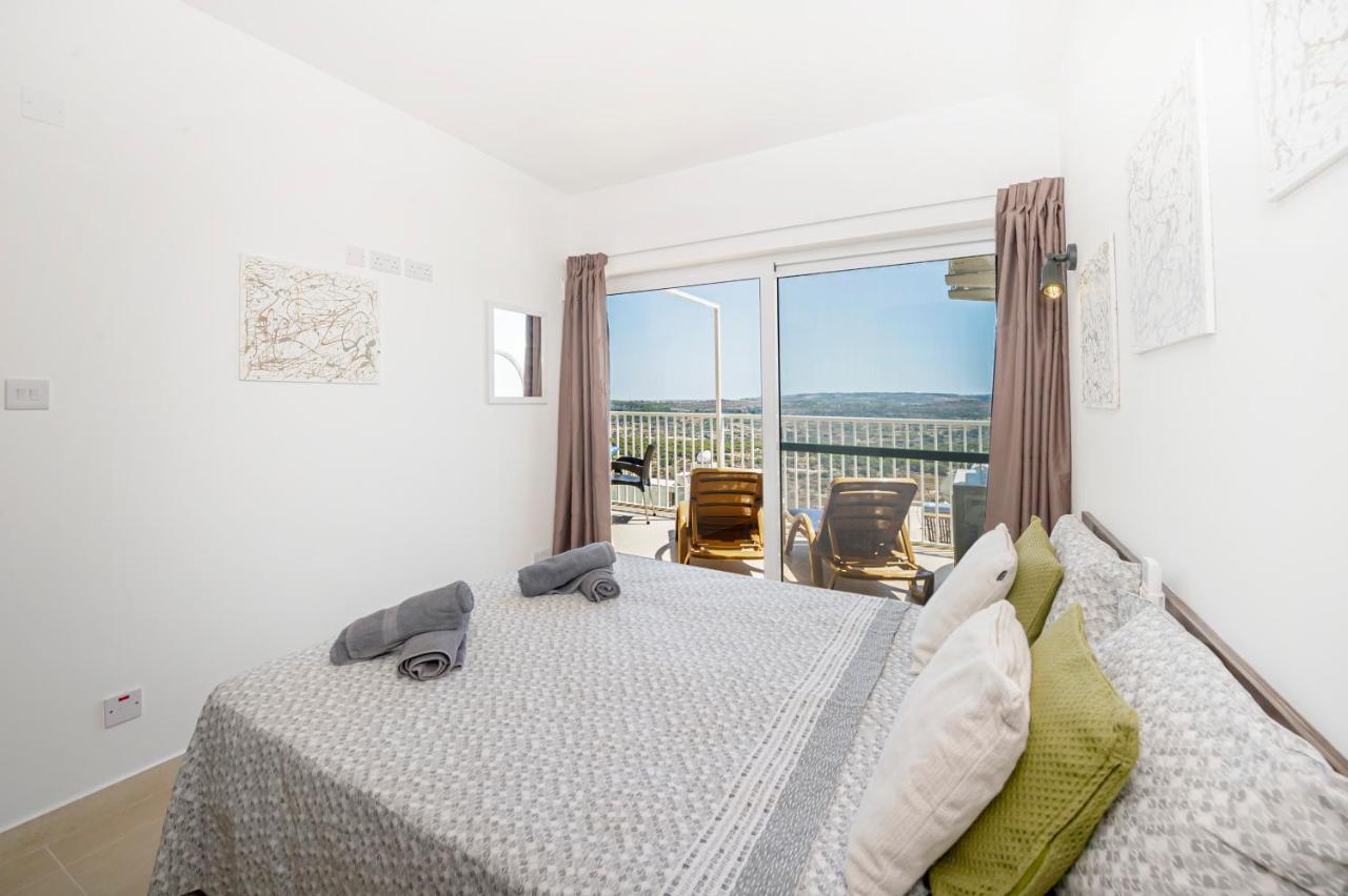 Summer Breeze Apartment With Terrace With Panoramic Views - By Getawaysmalta Mellieħa Exterior foto
